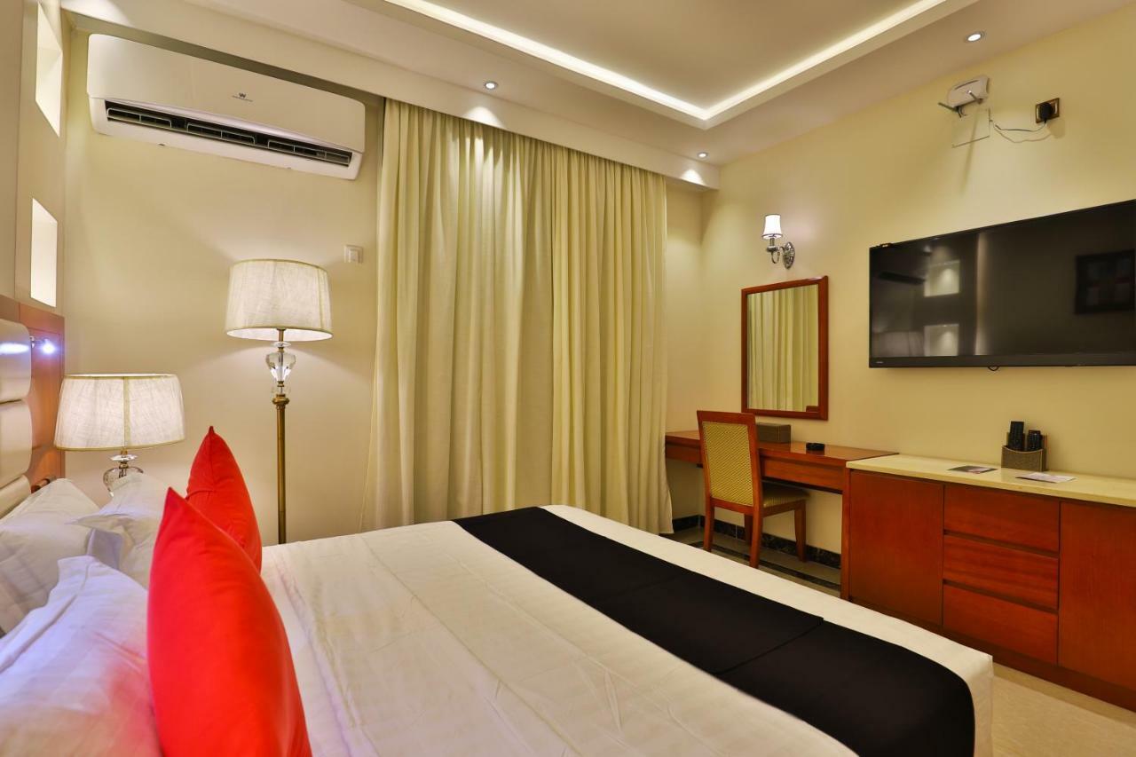Dreams Houses Furnished Suites Tabuk Exteriör bild