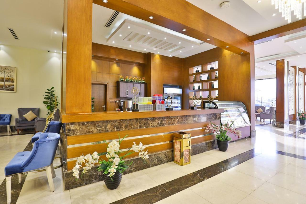 Dreams Houses Furnished Suites Tabuk Exteriör bild